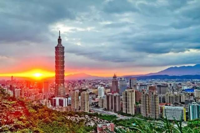 美爆了！世界各地清晨5點鐘的樣子