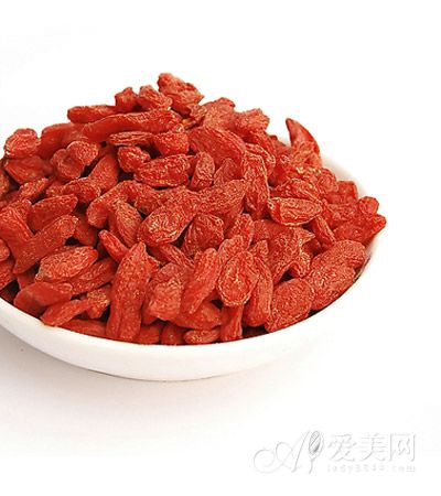 容易上火眼睛干澀 “小心肝”上班族3招養 