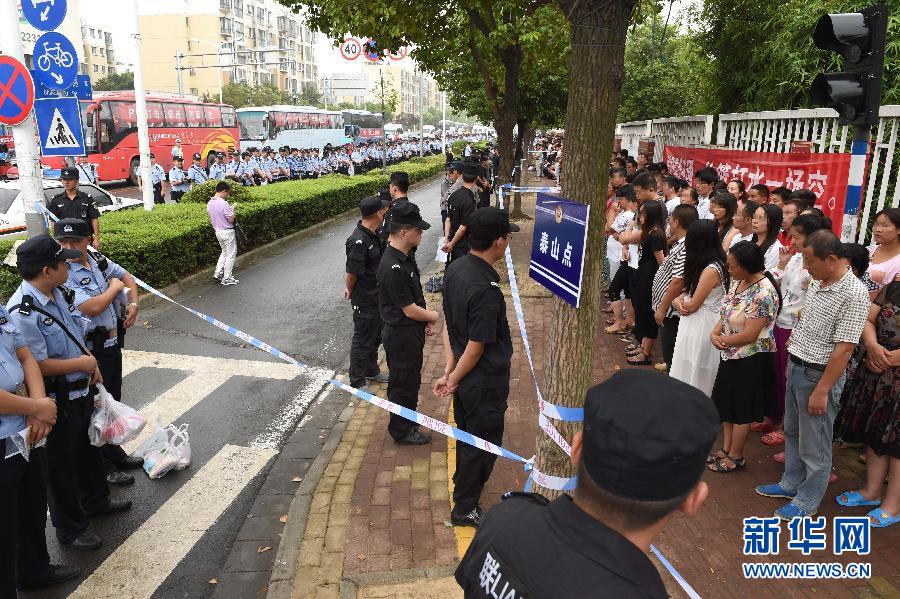 （法制）（3）南京警方發動傳銷清剿行動抓獲700余人 