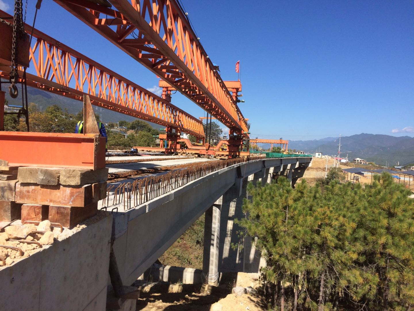 維通二級公路維西段累計完成投資5.5億元