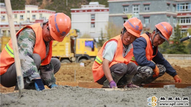 香格里拉市“五一”期間重點項目建設不停工