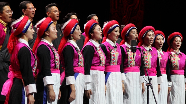 迪慶州文旅系統唱紅歌慶“七·一”