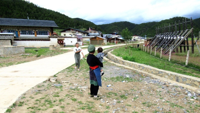 香格里拉市建塘鎮吉迪村生態環境日益改善