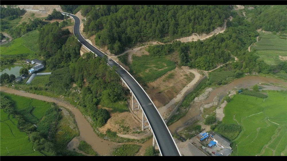 維通二級公路 預計年底全線通車