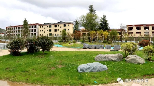 香格里拉市又一公園建設中，效果圖華麗麗呈現~~