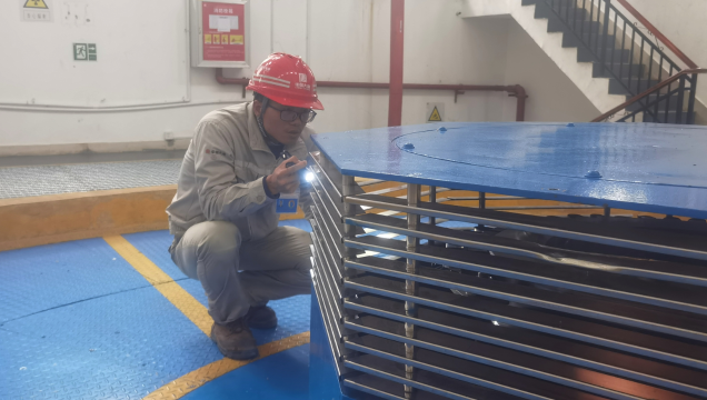 崗一電廠干部職工節日堅守一線 盡責擔當保生產