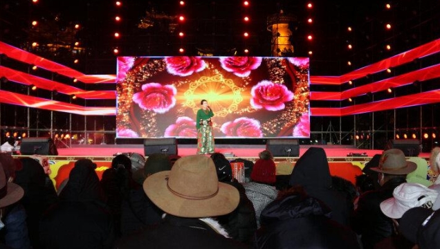 本土歌手唱家鄉演唱會落下帷幕