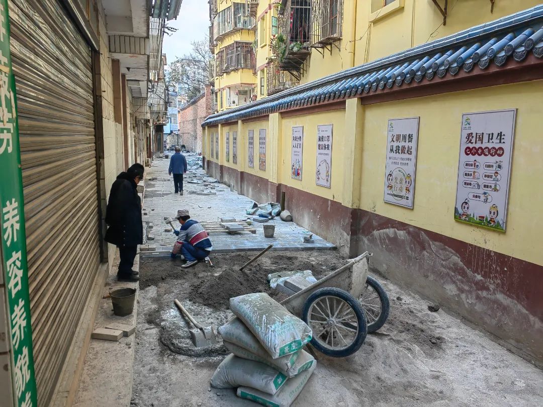 徐家巷鋪設路面.jpg