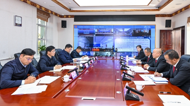 羅朝峰在州中級人民法院調研時強調 ：全力維護好公平正義